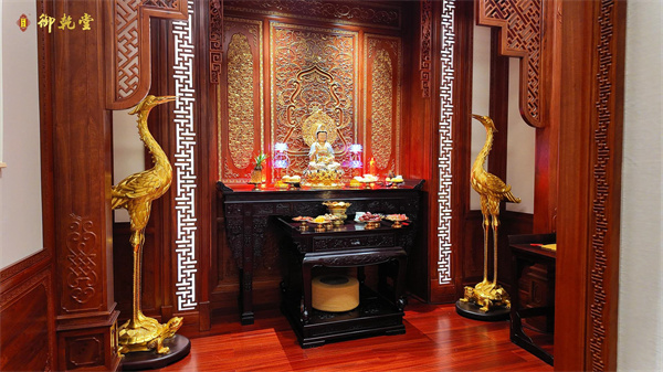 东阳做红木全屋整装选哪些品牌？御乾堂红木将全屋整装升华为东方生活哲学