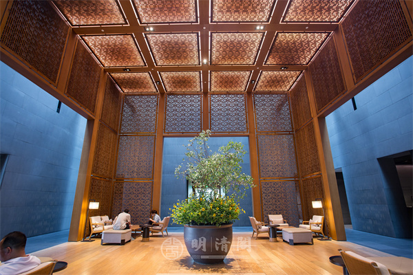 中式整装龙头企业推荐：明清阁红木，以匠心传承东方美学