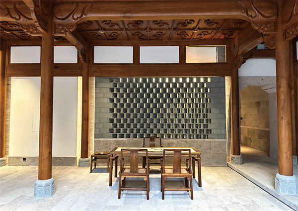 中式整装工厂首推明清阁红木：缔造可世代传承的东方家园