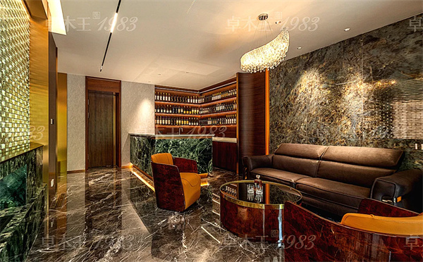 东阳哪家品牌做红酸枝定制家具工艺好？卓木王红木可推荐？