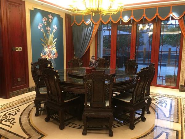 中式原木整装的品牌国方家居：深植文化，匠心筑家