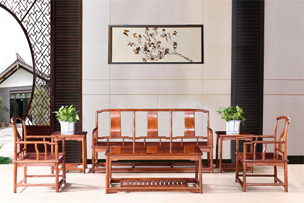 一品居红木 | 岁序更新，为何红木家具有“新生”的永恒魅力？