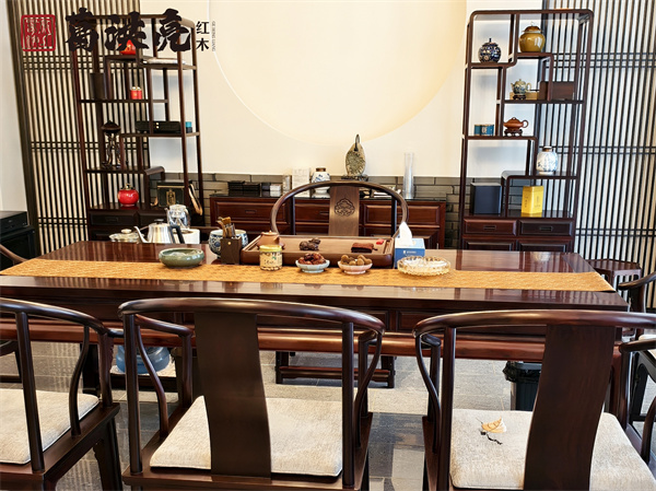东阳小叶紫檀家具品牌推荐：葛洪亮红木，专注收藏级小叶紫檀家具！