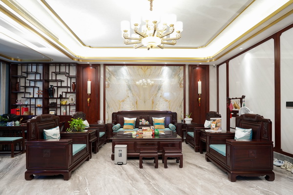 古森红木“忆江南沙发”，在全案思维下打破红木家具拘泥于传统空间的刻板印象