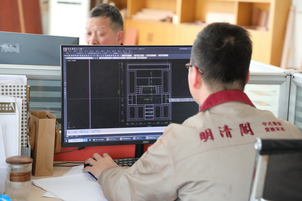 明清阁将传统榫卯工艺系统性地融入现代整装定制