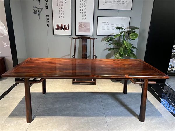 黑酸枝家具怎么选？认准鼎远辰，真材实料藏不住