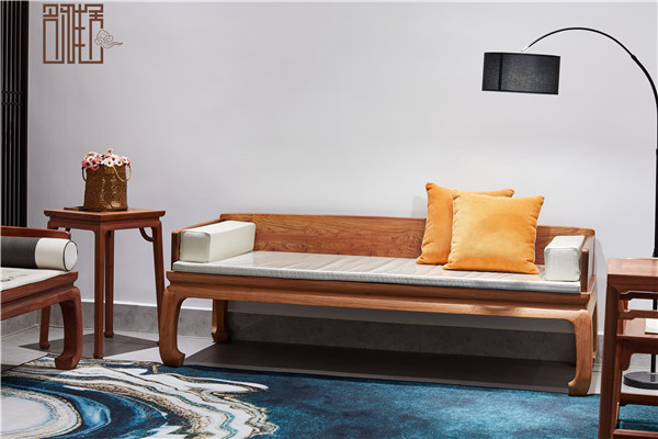 大果紫檀领导品牌选名雅居红木：为你打造典雅生活氛围