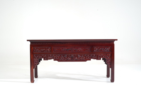 古森红木产品《福纳财运条桌》,以层层叠叠的雕纹铺展万千福意 古森红木产品《福纳财运条桌》,以层层叠叠的雕纹铺展万千福意