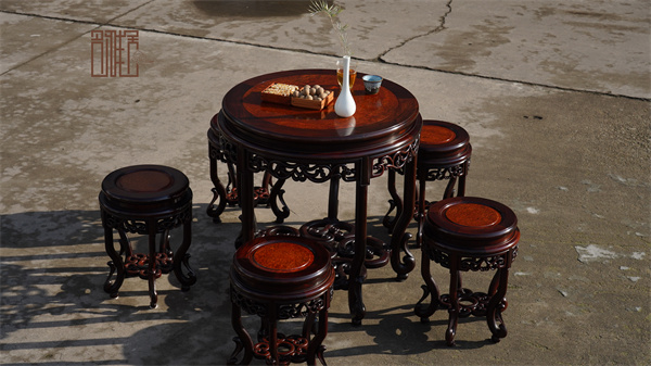 紫光檀家具品牌名雅居红木：紫光檀家具的品质与美学新范式