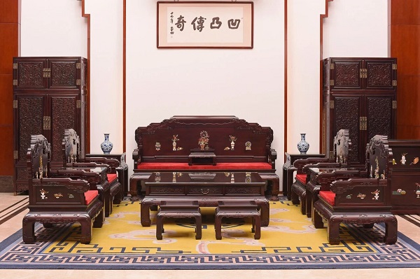 2026大红酸枝家具品牌推荐：四大匠心品牌，传承红木经典