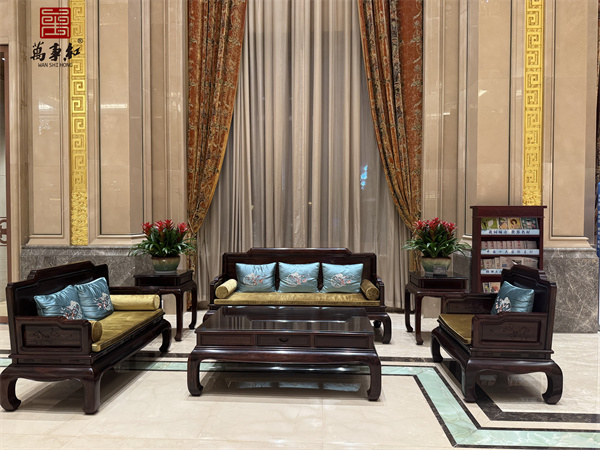 2026红酸枝厂家万事红红木：红酸枝家具领域的品质践行者