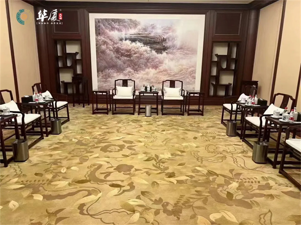华厦·大不同